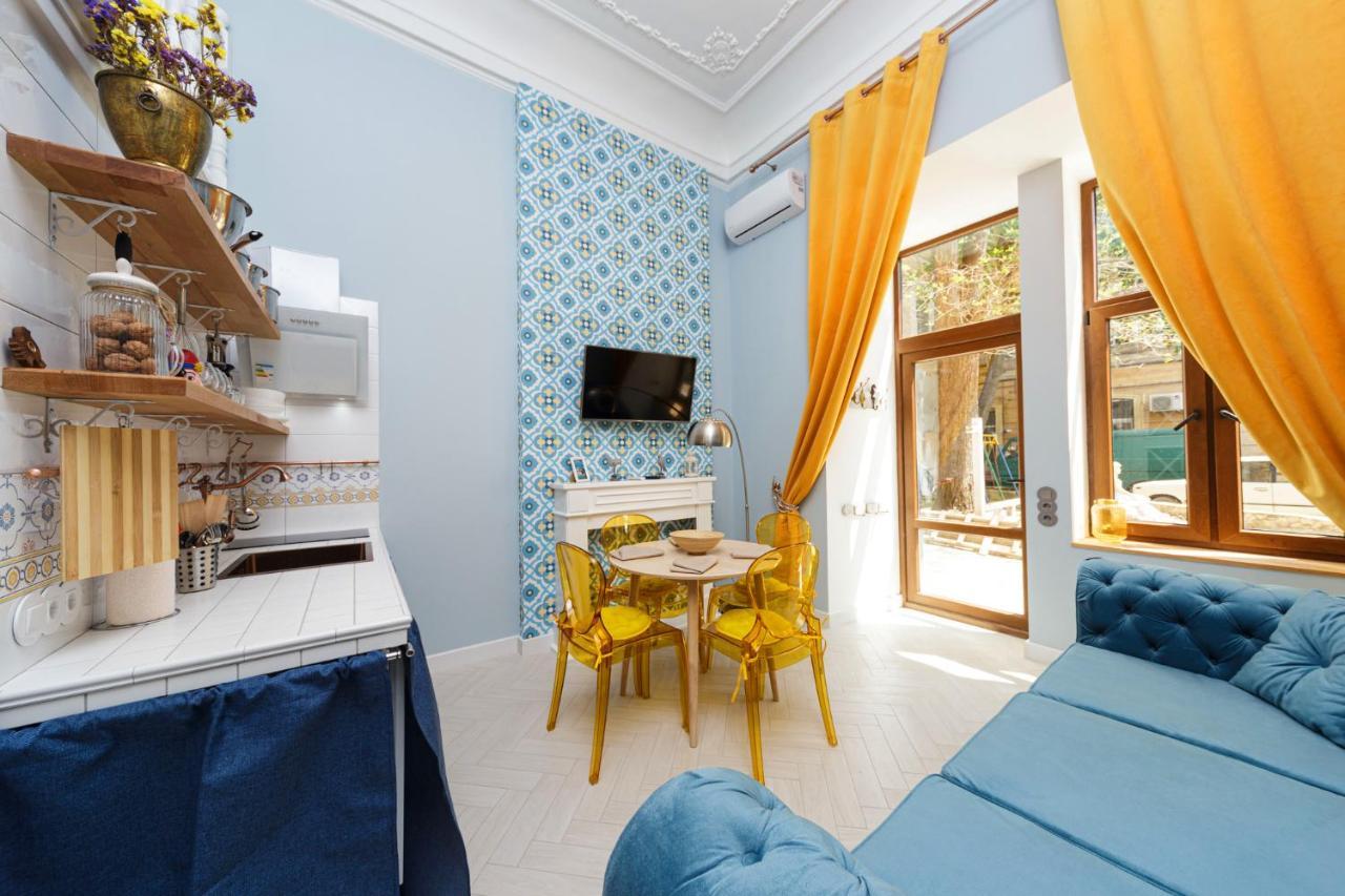 Old Town - Self Check-In Apartment Odessa Luaran gambar