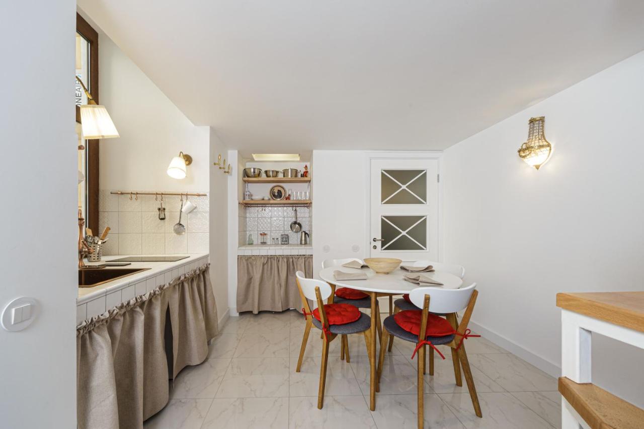 Old Town - Self Check-In Apartment Odessa Luaran gambar